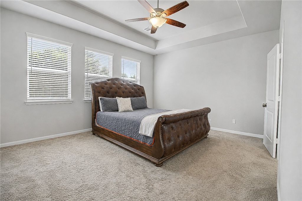 982 Crossing Drive, Bryan, TX 77803 — photo 5