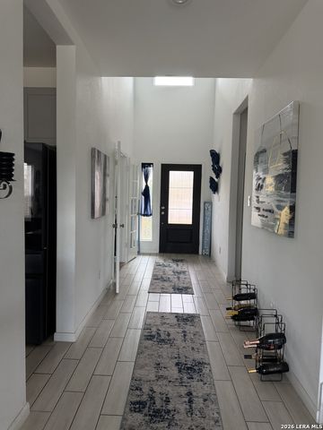 15103 NETTLETON ML, San Antonio, TX 78254