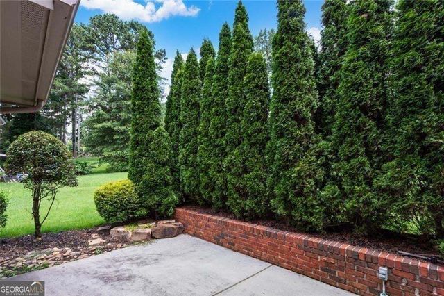 647 Shannon Green Circle SW, Mableton, GA 30126