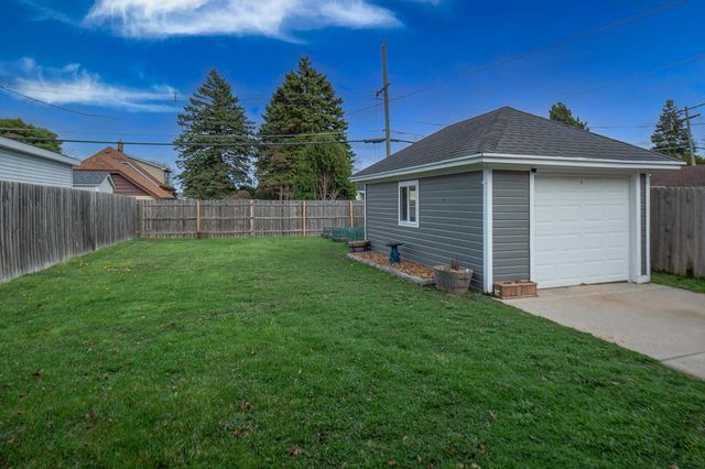 1517 West Lawn AVENUE, Racine, WI 53405