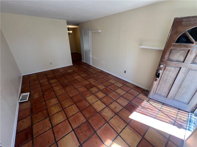 1418 Seville Dr, Corpus Christi, TX 78416