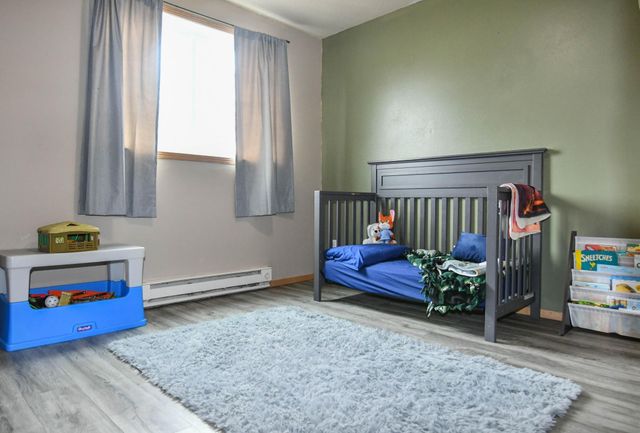 1935 57th Avenue S, Fargo, ND 58104