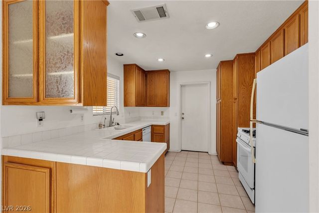 5400 Paul Kurtz Way 105, Las Vegas, NV 89108