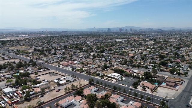 5400 Paul Kurtz Way 105, Las Vegas, NV 89108