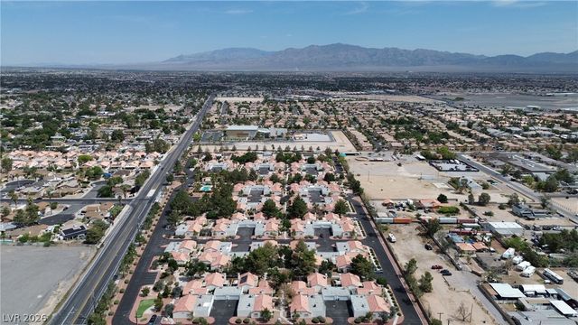 5400 Paul Kurtz Way 105, Las Vegas, NV 89108