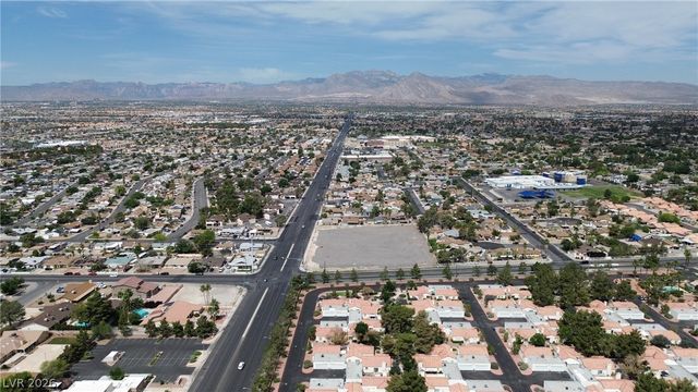 5400 Paul Kurtz Way 105, Las Vegas, NV 89108