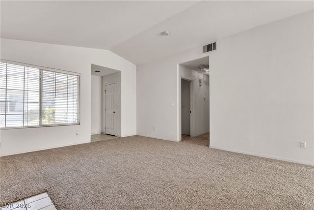 5400 Paul Kurtz Way 105, Las Vegas, NV 89108