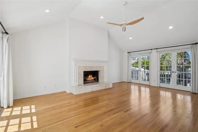 2025 E Balboa, Newport Beach, CA 92661