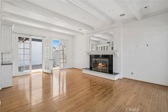 2025 E Balboa, Newport Beach, CA 92661