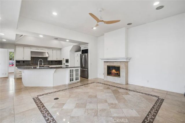2025 E Balboa, Newport Beach, CA 92661