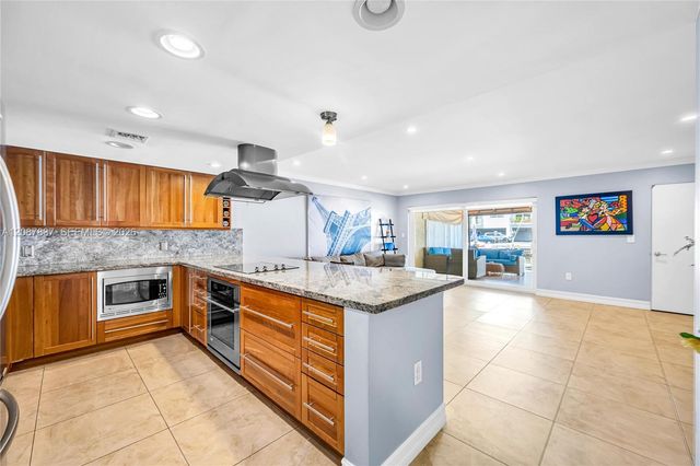 3805 NE 170th Street A-6, North Miami Beach, FL 33160