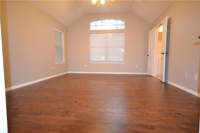 9021 Georgetown Place, Fort Worth, TX 76244