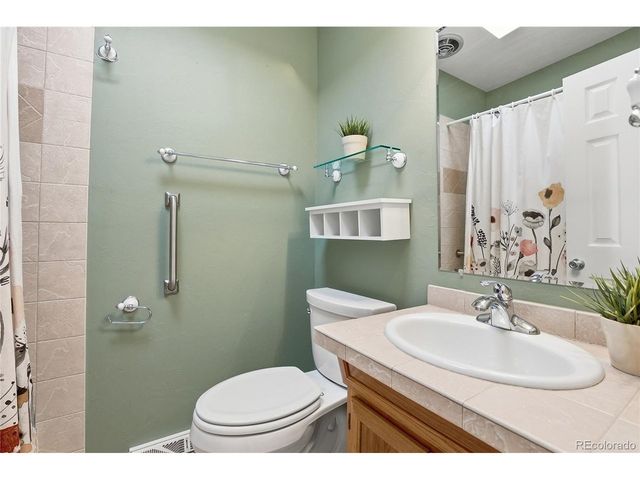 1703 S Ivy St, Denver, CO 80224