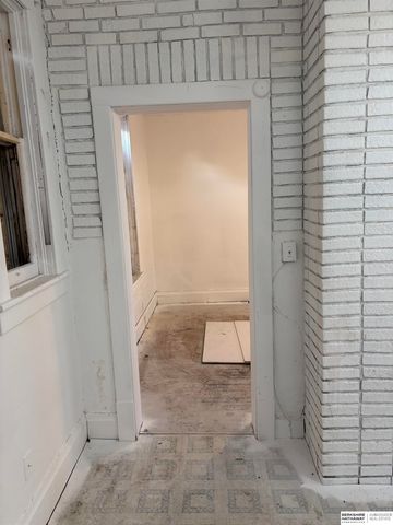 1907 Clark Street, Omaha, NE 68110