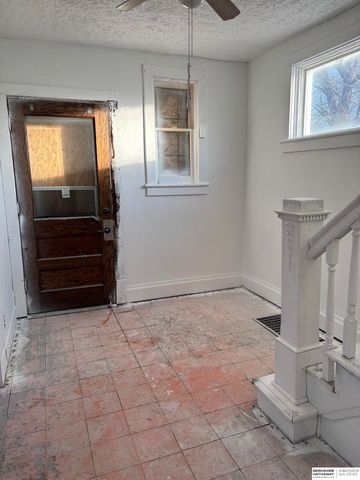 1907 Clark Street, Omaha, NE 68110