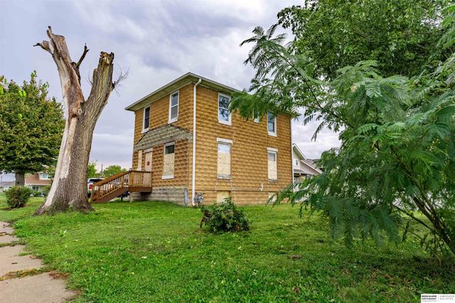 1907 Clark Street, Omaha, NE 68110