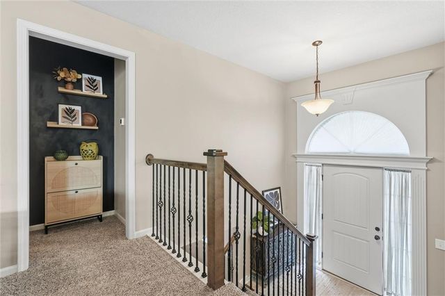 10020 N Lawn Avenue, Kansas City, MO 64156