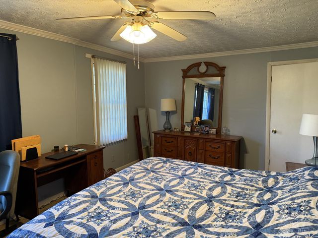 103 Ratledge Road, Sweetwater, TN 37874