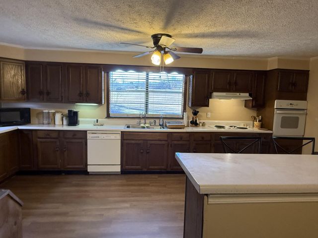 103 Ratledge Road, Sweetwater, TN 37874