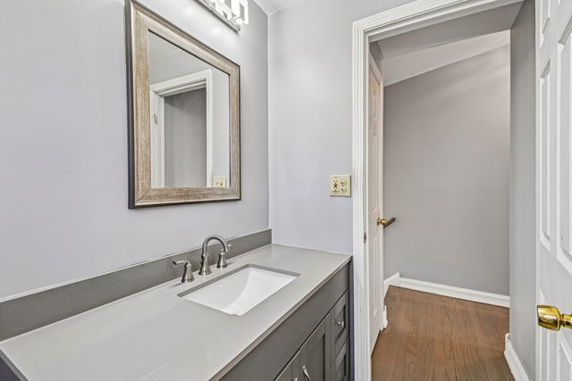 350 Carey Court, Chicago Heights, IL 60411
