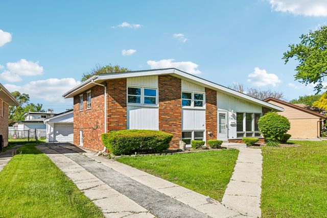 350 Carey Court, Chicago Heights, IL 60411