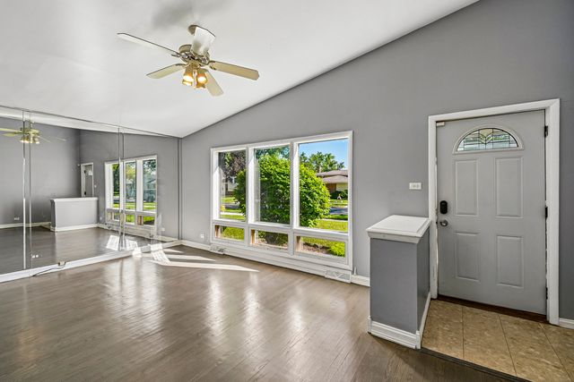350 Carey Court, Chicago Heights, IL 60411