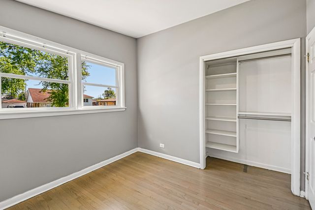 350 Carey Court, Chicago Heights, IL 60411
