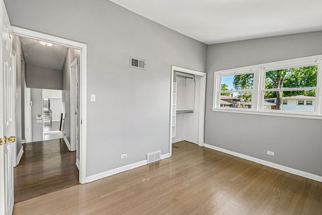 350 Carey Court, Chicago Heights, IL 60411