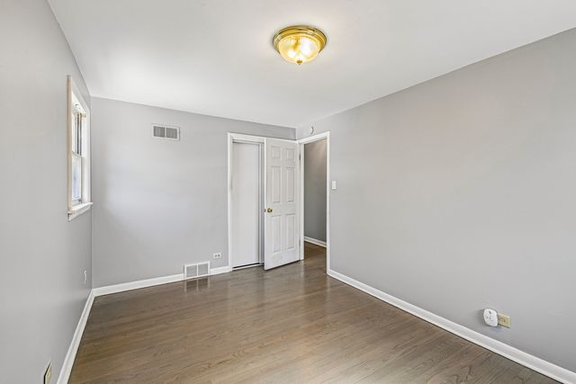 350 Carey Court, Chicago Heights, IL 60411