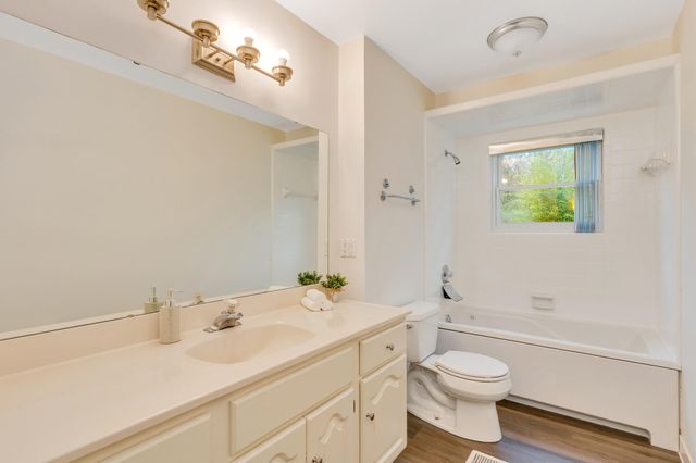 5675 Grayshore Lane, Hixson, TN 37343