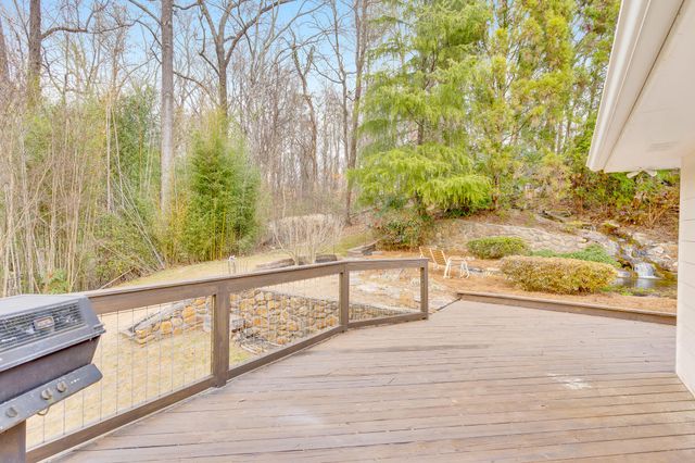 5675 Grayshore Lane, Hixson, TN 37343