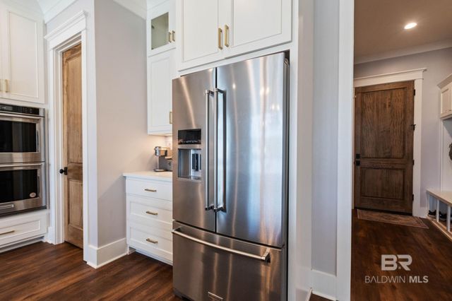 13049 County Road 54, Daphne, AL 36526