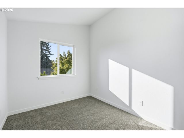 8720 Se Bybee Blvd, Portland, OR 97266