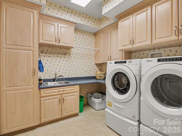1422 Stone Gate Drive, Shelby, NC 28150