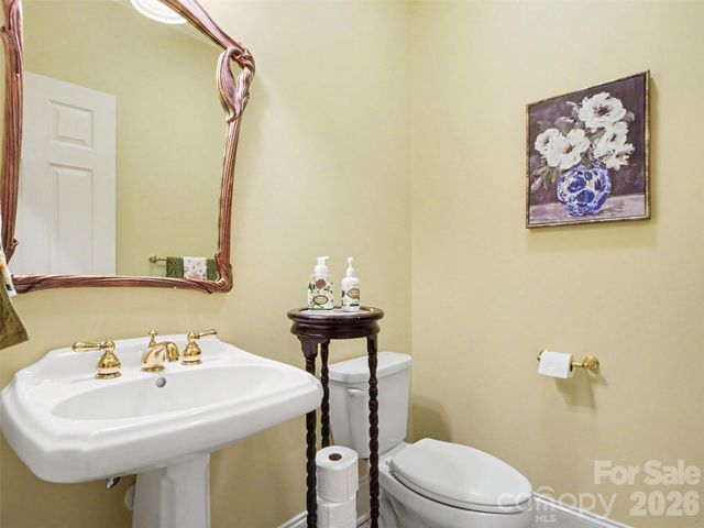 1422 Stone Gate Drive, Shelby, NC 28150