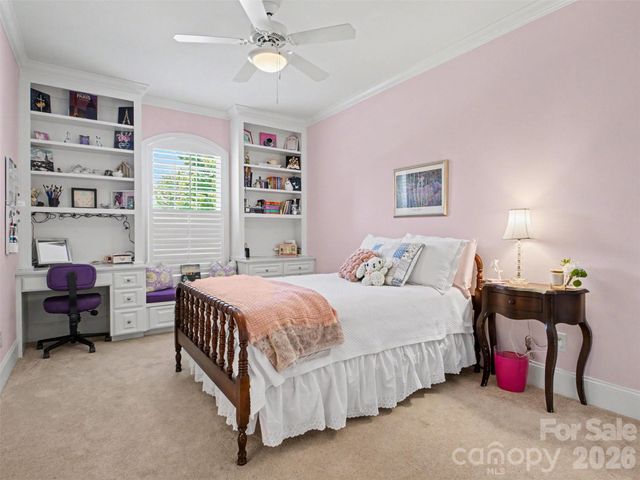 1422 Stone Gate Drive, Shelby, NC 28150