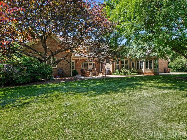 1422 Stone Gate Drive, Shelby, NC 28150