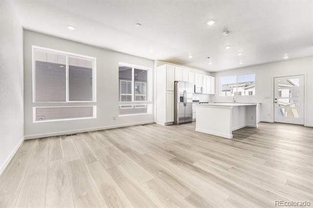 15571 Gilpin Avenue, Parker, CO 80134