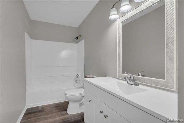 8247 Ellsworth Street, Detroit, MI 48238