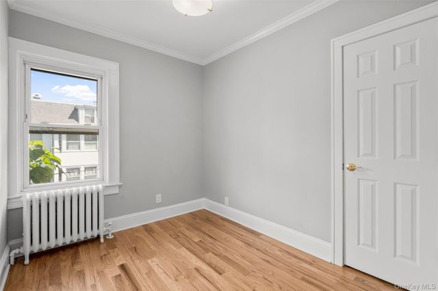 75 Waller Avenue, White Plains, NY 10605