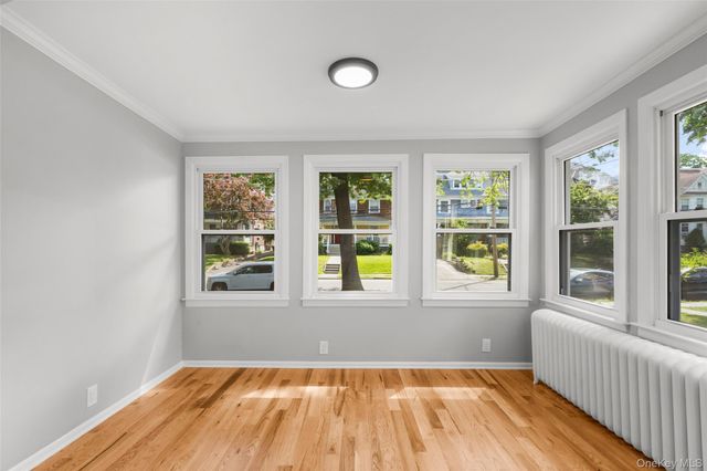 75 Waller Avenue, White Plains, NY 10605