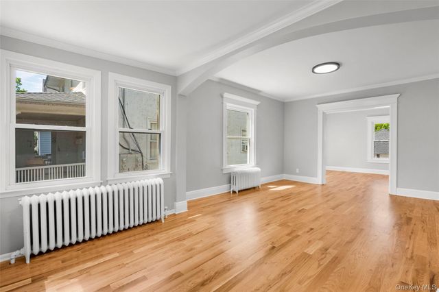 75 Waller Avenue, White Plains, NY 10605