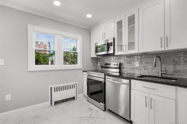 75 Waller Avenue, White Plains, NY 10605
