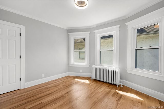 75 Waller Avenue, White Plains, NY 10605