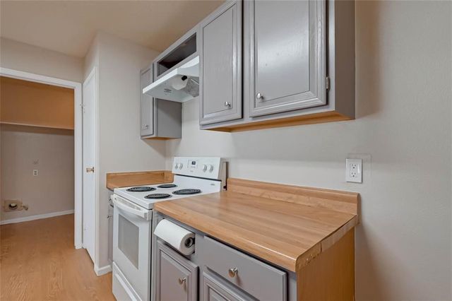 2411 Country Place Drive, Richmond, TX 77406