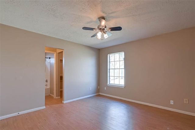 2411 Country Place Drive, Richmond, TX 77406