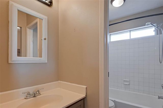 2411 Country Place Drive, Richmond, TX 77406