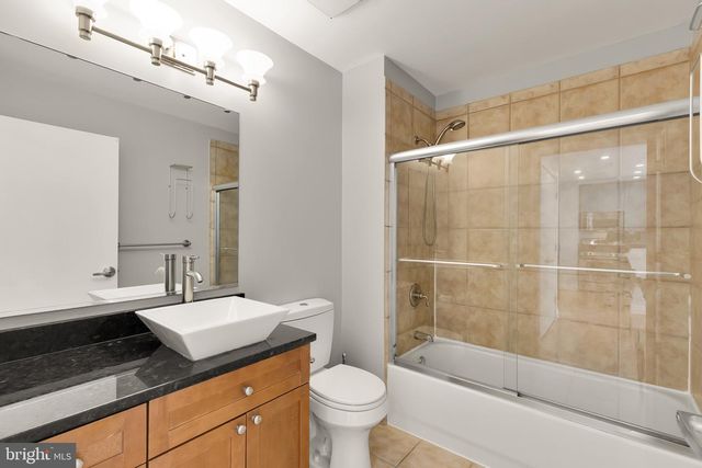 2120 Vermont Ave NW Apt 621, Washington, DC 20001