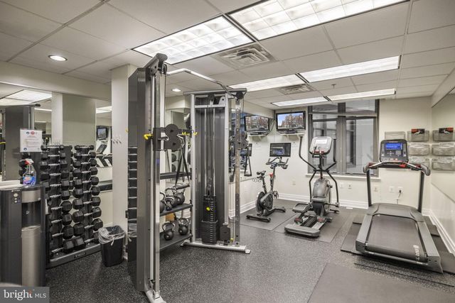 2120 Vermont Ave NW Apt 621, Washington, DC 20001
