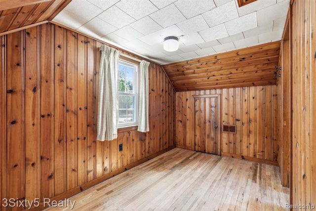 13599 S Huron River Drive, Romulus, MI 48174